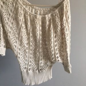 Y2k shirt sleeve cream knit top.